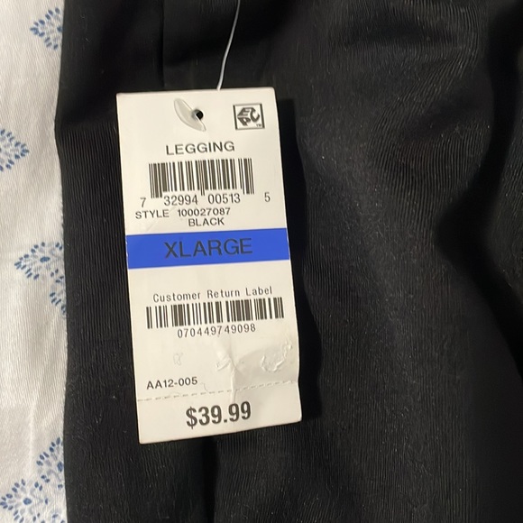 INC Black High Wasted Leggings with pearls on ankle - Picture 4 of 4